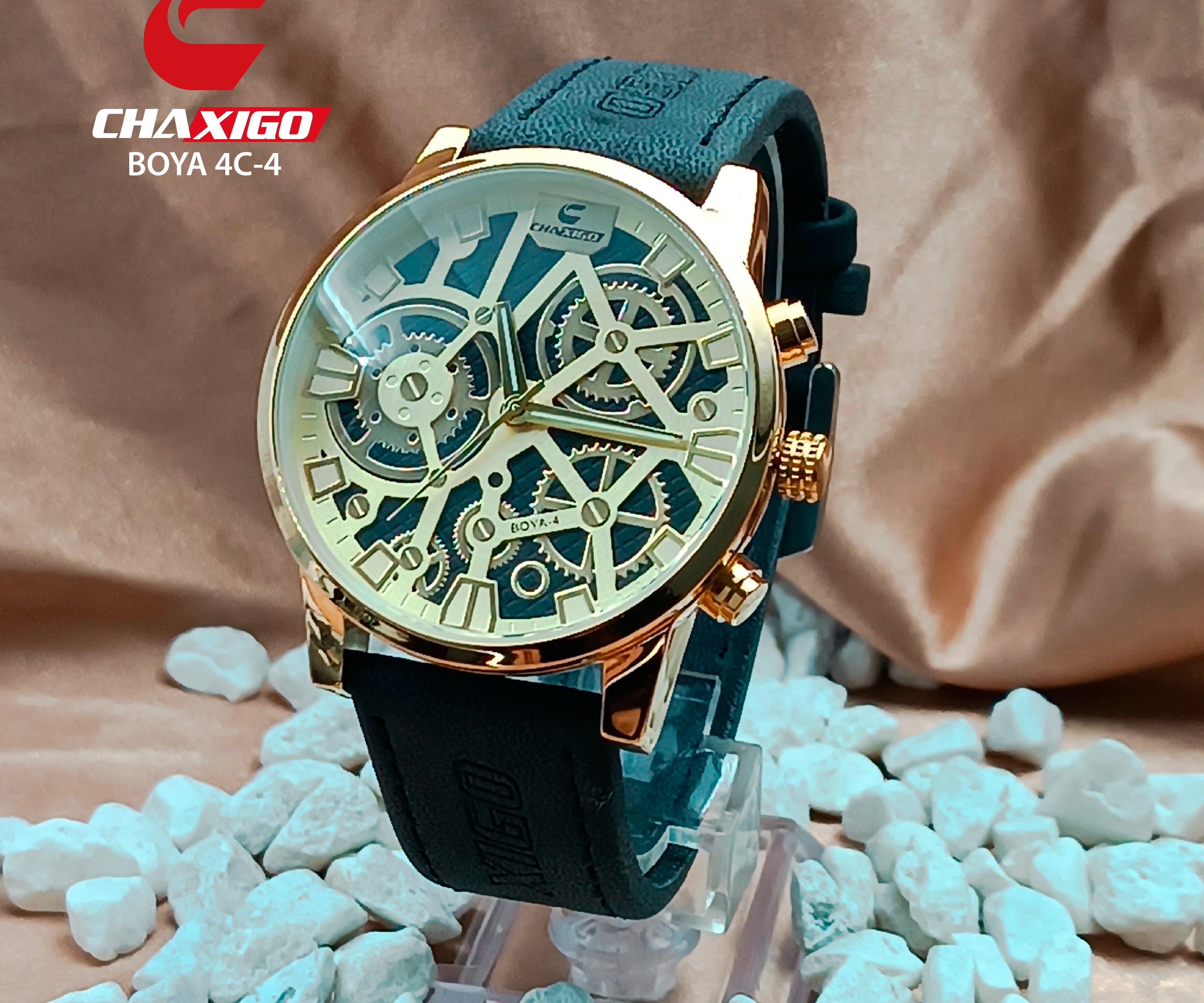 Gray helmet for bikers