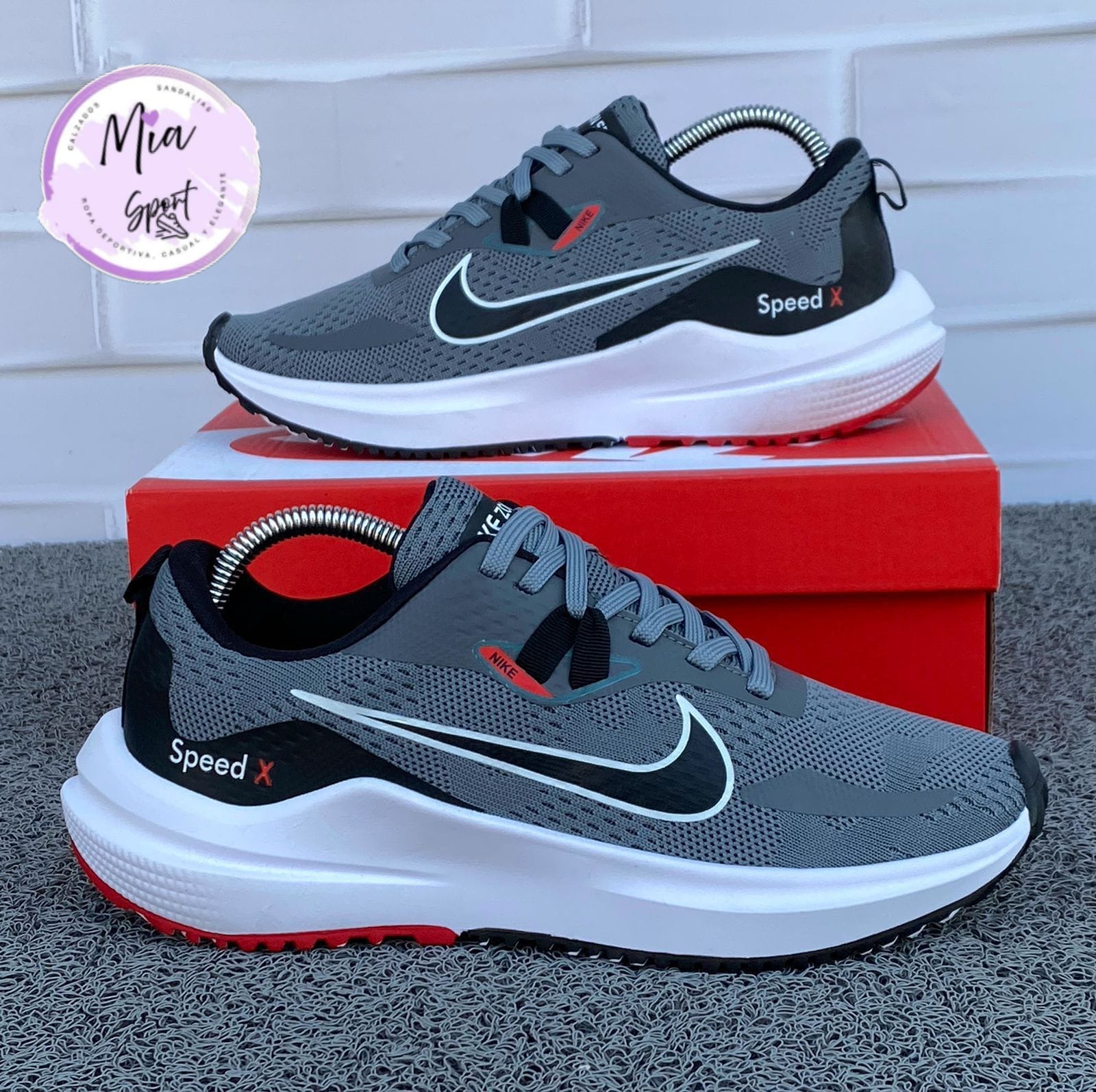 Tenis Nike Zoom Speed